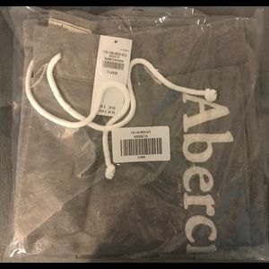 Abercrombie & Fitch Fleece Logo Shorts